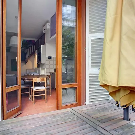 Rita Apartment *